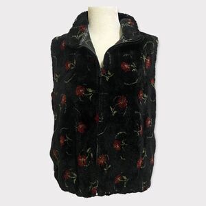 Vintage Warm Oversized Fluffy Cozy Floral Black GrandmaCore Zip Up Vest